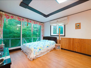 Yangyang Blue Sky Galaxy Pension