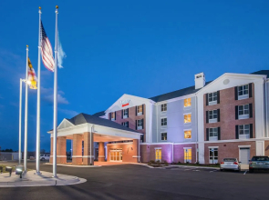 Fairfield Inn & Suites Easton