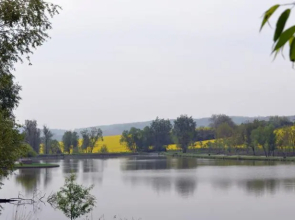 Sombereki Horgásztó - Rönkház