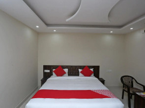 OYO 37829 Hotel Mishra's