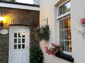 Wern Ganol Guest House