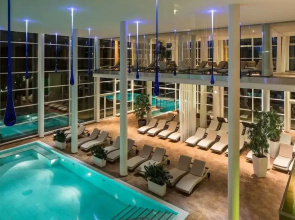 Whirlpool Suite Amadeus for an Unforgettable Holiday
