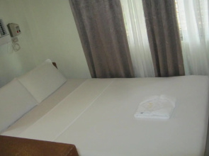 Sikatuna Beach Hotel