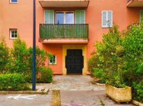 Studio in Mougins 15mn drive to Cannes
