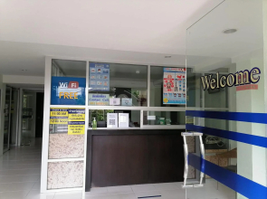 Orm Thong Apartment - SHA Plus