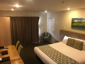 555 Motel Dunedin