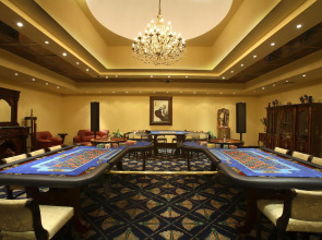 Sonesta Beach Resort & Casino