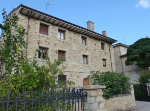 House With 4 Bedrooms in Nofuentes, With Wonderful Mountain View and Wifi - 45 km From the Slopes