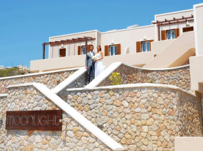 Moonlight Apartments & Suites