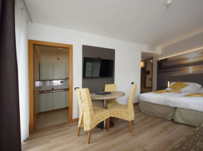 Ambassador Suite Hotel