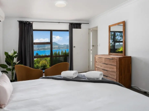 Beauty By the Bay - Taupo