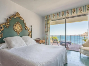 Villa With 4 Bedrooms in La Herradura, With Wonderful sea View, Private Pool, Furnished Terrace Near the Beach