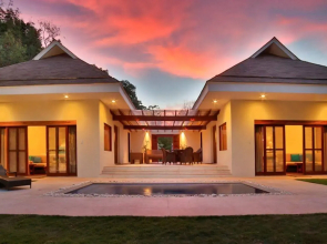 Bluewater Sumilon Island Resort