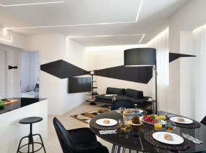 The H Experience - Stylish 2BD apt with balcony in Heraklion center