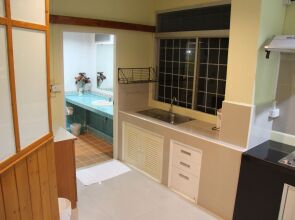 OYO 75486 Anna Residence Jomtien