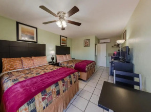 Sunshine Inn & Suites Venice, FL