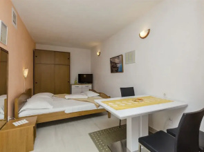 Apartments Denis