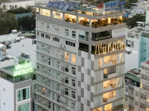 Maple Leaf Hotel & Apartment