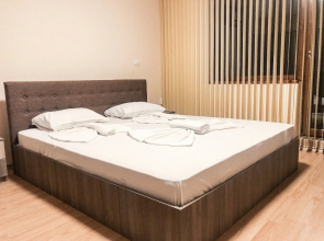 D&C Apartments in Garden of Eden