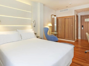 NH Barcelona Les Corts