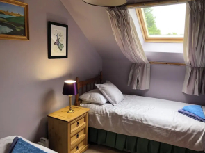 Little Cottage-village of Bunessan-sleeps4