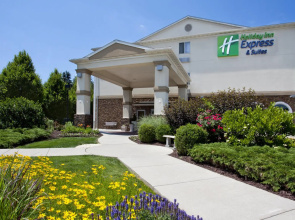 Holiday Inn Express & Suites Allentown West by IHG