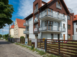 Apartinfo Apartments - Blue Side Family