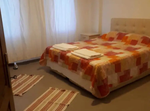 Bozcaada Gun Batimi Evleri