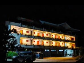 Smile Land Hotel And Resort