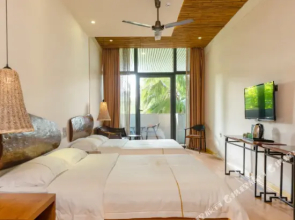 Vaikuha Seaview Hotel