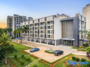 Homeinn Selected Hotel (Haikou Jiangdong New Area Haitao Garden)