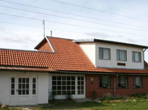 Dana Guest House