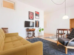 Feels Like Home Bica Modern Flat with View