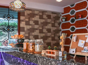 Maverick Ratchada Hotel