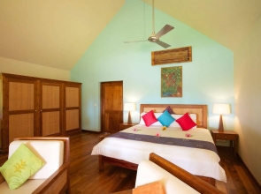 Neeleshwar Hermitage