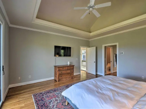 Luxe Big Canoe Resort Home w/ 3 Decks & Mtn Views!