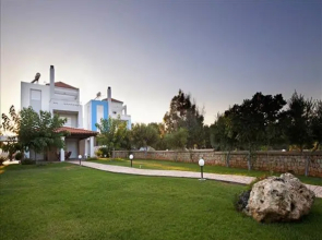 Lindos Beach Boutique Villa