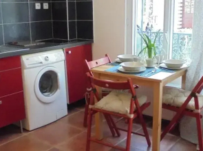 Home In Malakoff