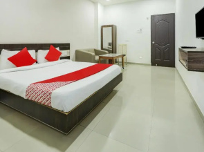 Hotel Rajmandir by OYO Rooms