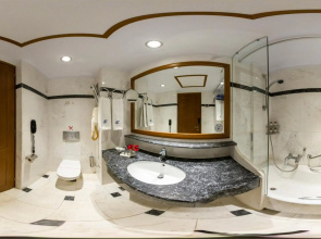 Hydramis Palace Beach Resort