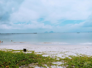 Bamboo Hut Bungalow - Adults Only