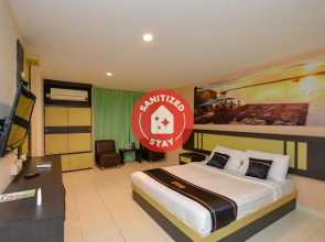 OYO 2487 Sampurna Jaya Hotel