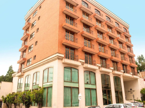 Hotel Dinastia Real