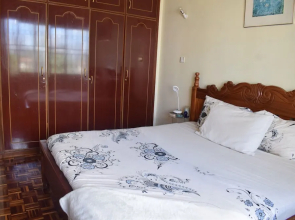 Bustani Apartment
