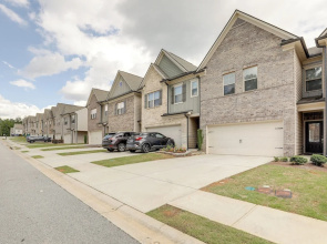 Lawrenceville Townhome w/ Community Pool Access!