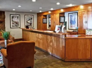 Getaways At Falcon Point Resort