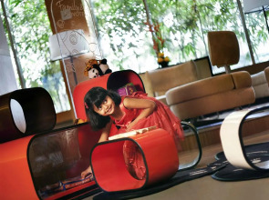 Novotel Mumbai Juhu Beach Hotel