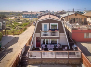 Ocean View Fun Deck Steps To Sandy Beach