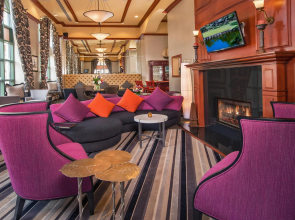Courtyard by Marriott Stamford Downtown