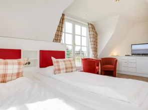 luxuriösen Neubau für 6 Personen
